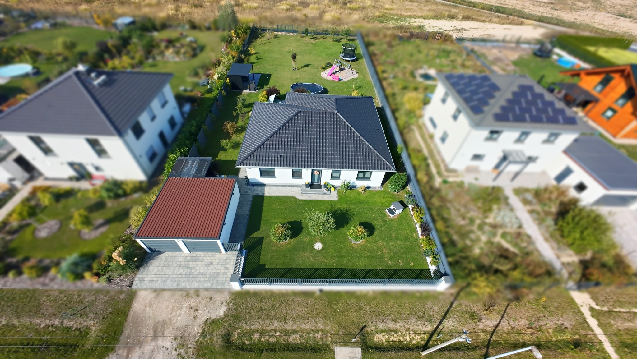 Bungalow mit Garten aus der Luft · Ansicht 3