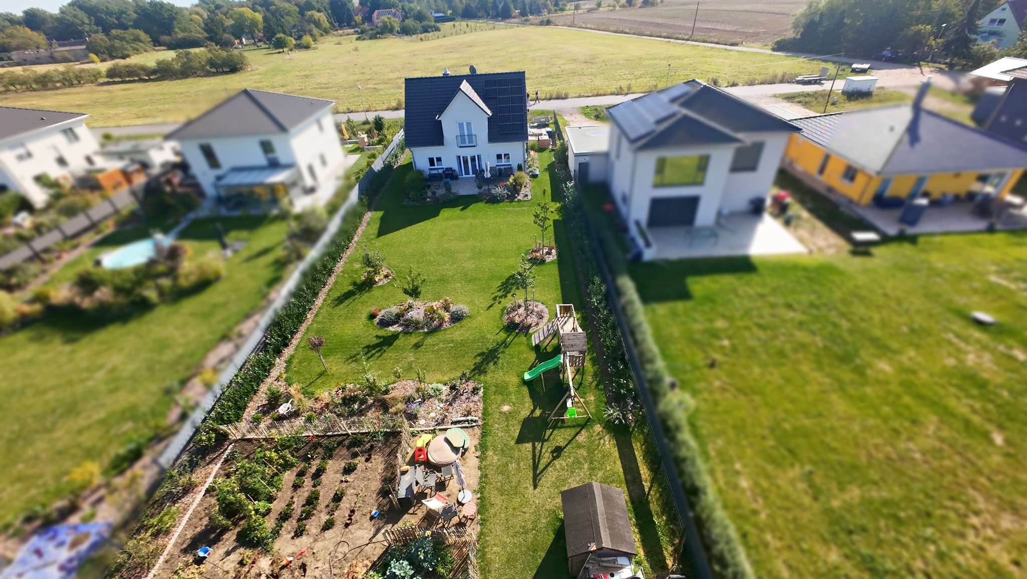 Haus mit Satteldach & Photovoltaik · Ansicht 4